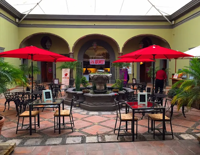 KafeWow Independencia