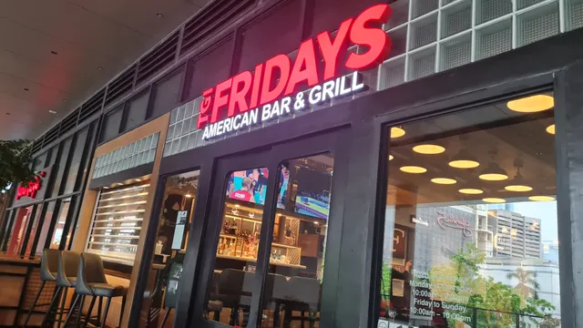 TGI Friday's - One Ayala