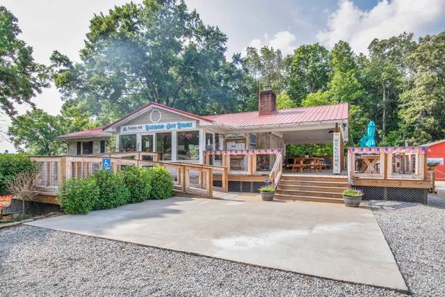 Cobble Hill Campground