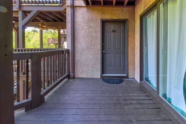 Rivers Edge Condominiums