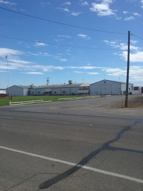 Den Dulk Poultry Farms