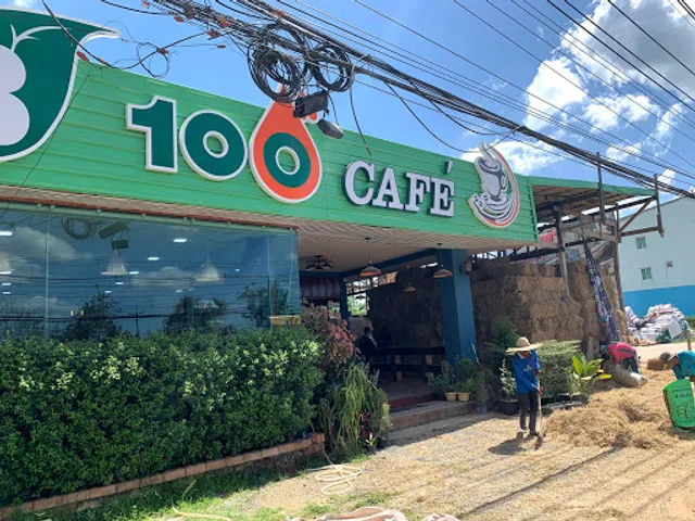 B100 Cafe’s