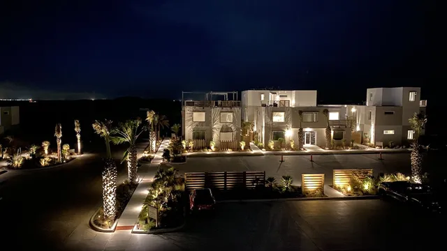 Lively Beach - Resort Condominium