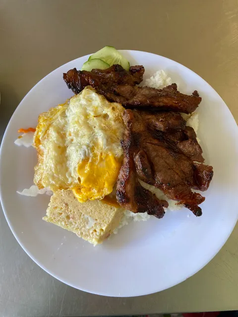 Cơm tấm Sài Gòn - Cơm món các loại