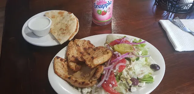 Alberto's Greek Food Truck