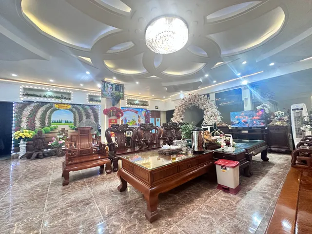 Nhà hàng Tín nhiệm Big Restaurant