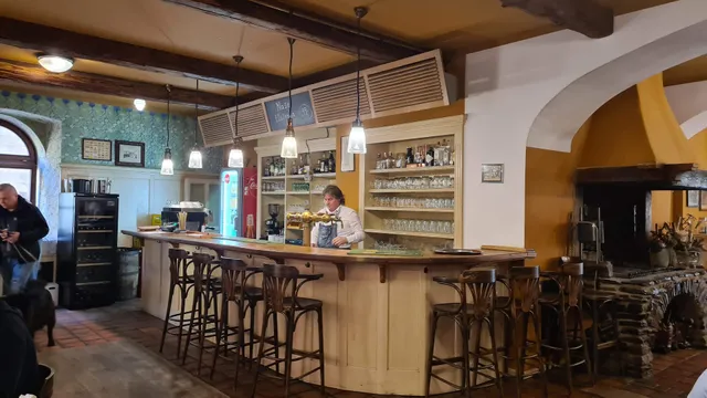 Green Tree Restaurant