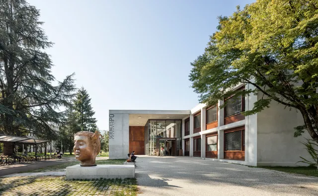 Institut d'Etudes Politiques de Grenoble