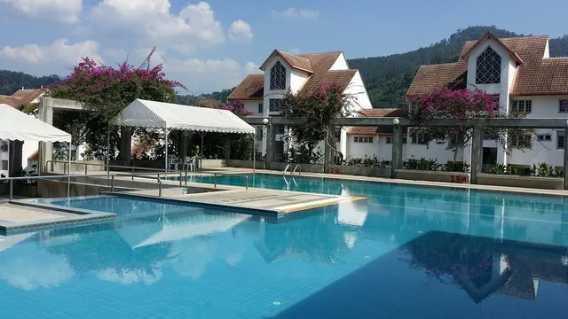 Selesa Hillhomes & Golf Resort