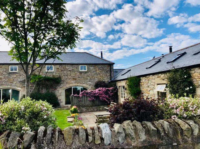 Cottages & Lodges at Springhill Farm Holiday Accommodation