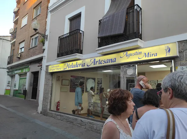 Heladeria Artesana Agustin Mira