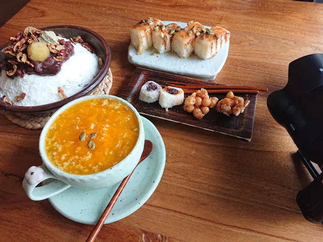 Latte King Bukhansan points