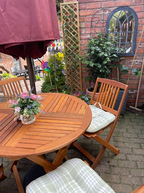 The Courtyard Eatery