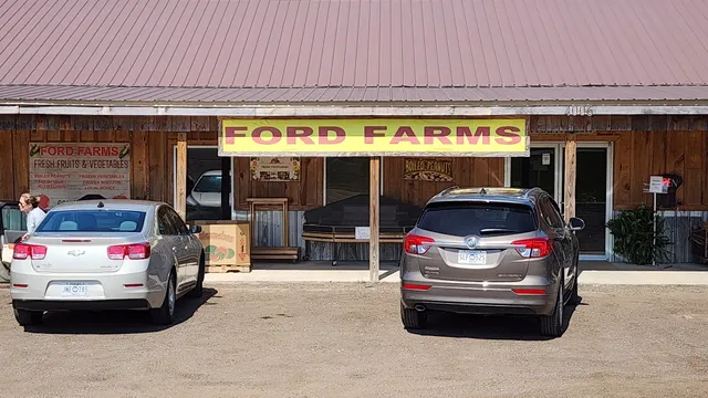 Ford Farms Fruitstand