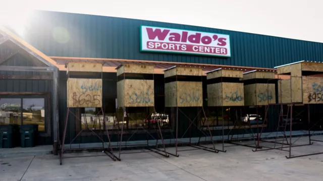 Waldo's Sports Center