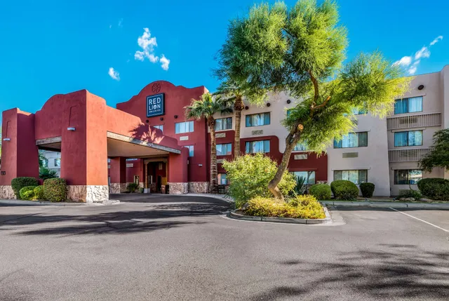 Red Lion Inn & Suites Goodyear Phoenix