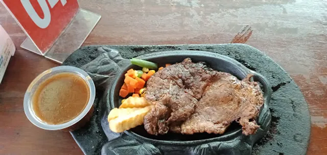 STAR STEAK TLOGOSARI
