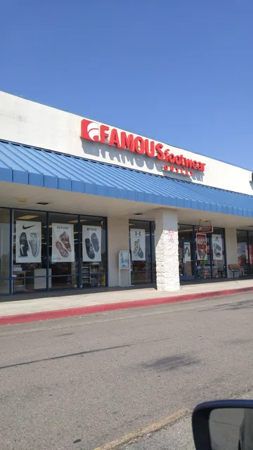 Famous Footwear Outlet