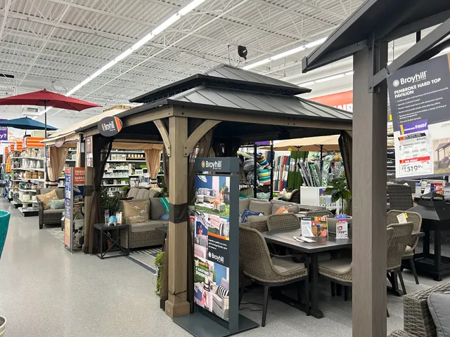 Largo Village Shopping Center