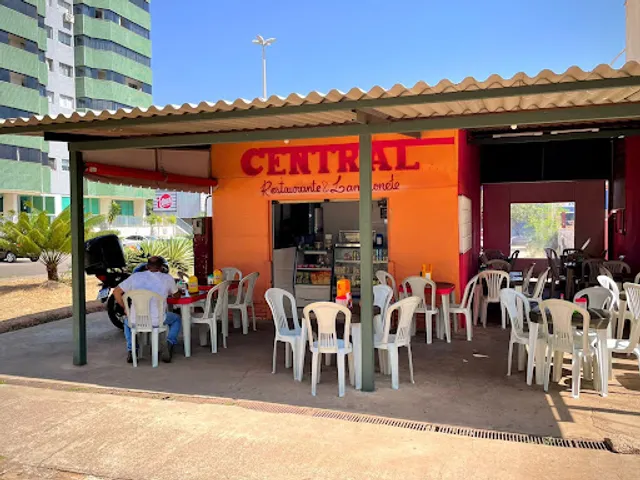 Lanche e Refeição Central