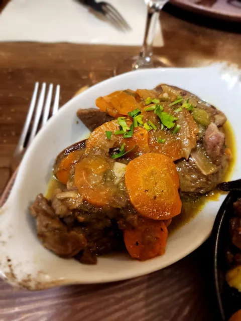 La Marmite Restaurant