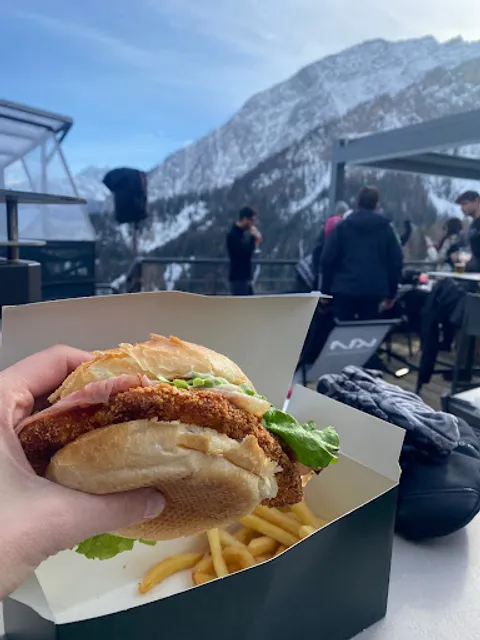 The Outsider Courmayeur