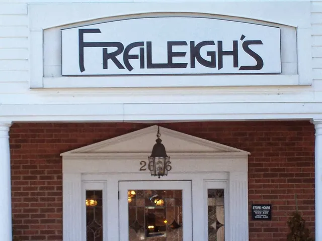 Fraleigh's Boutique