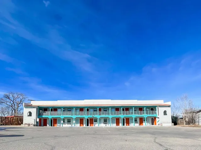 Taos Motor Lodge