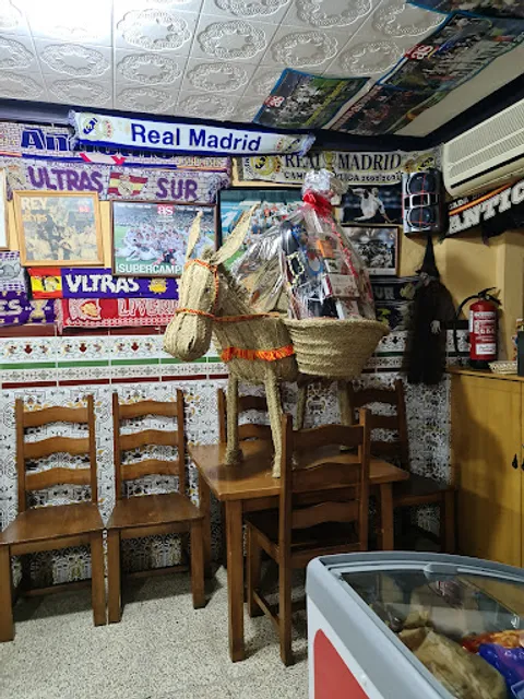 Bar Avenida - Peña madridista