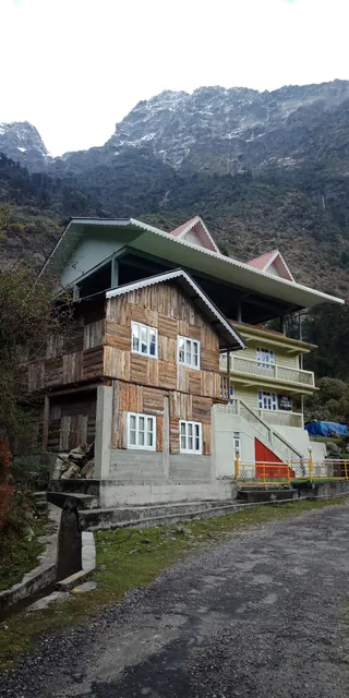 Lachung Rufina de crown