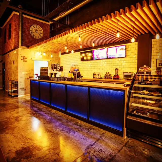 The Cheesecake Emporium