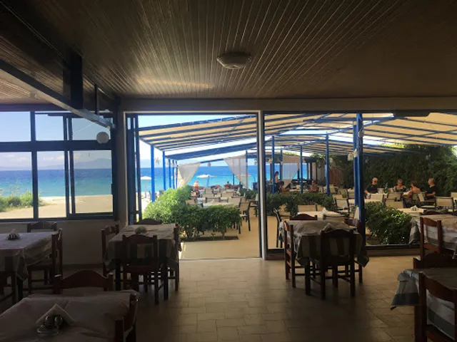 Sandy Beach Taverna-Cafe Bar