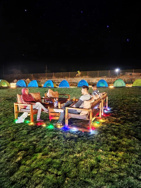 Anavi resort camping