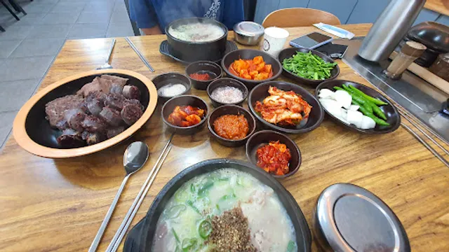 진천토종순대국