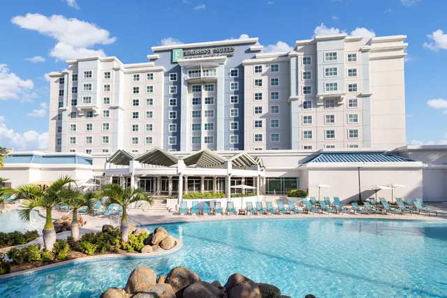 Embassy Suites by Hilton San Juan Hotel & Casino