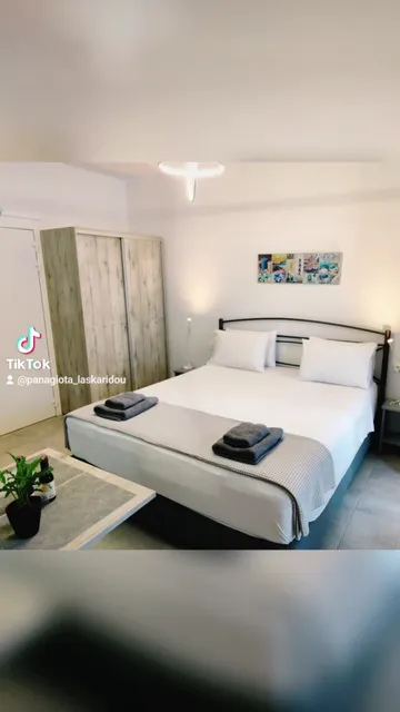 TORONI ALPHA STUDIOS