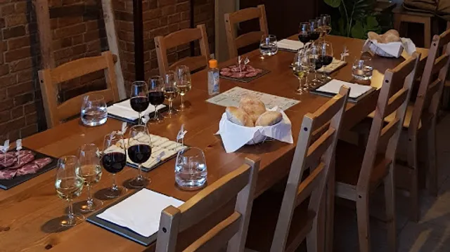 de Lima's Wine Bar - reservation only wine tasting