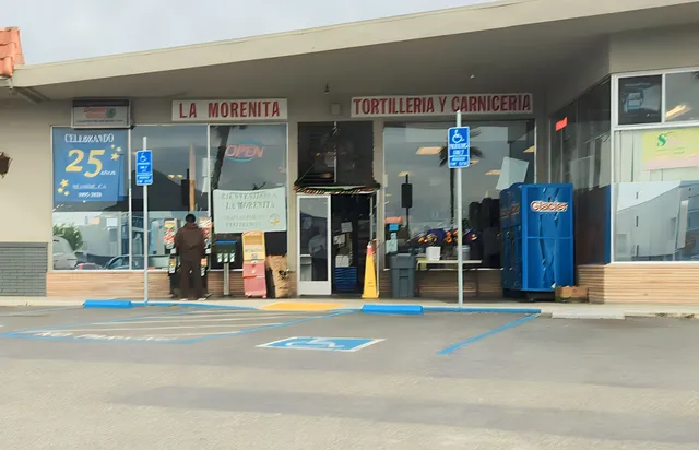 La Morenita Tortillera & Meat