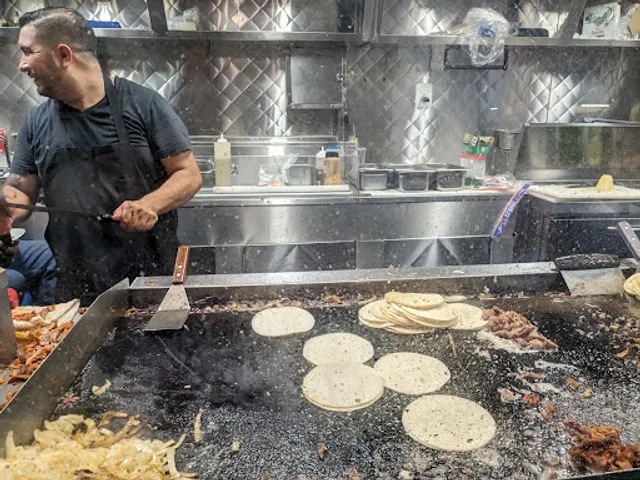 Tacos Al Pastor Food Truck