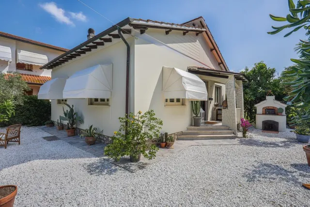 I Levrieri Tourist Locations