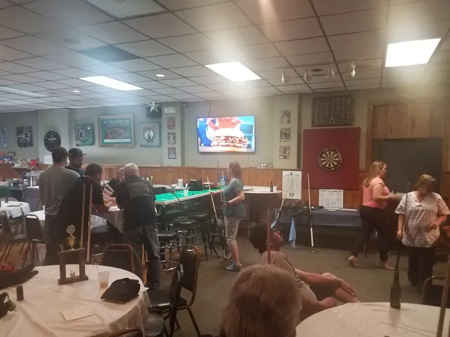 4th and 1 Sports Club