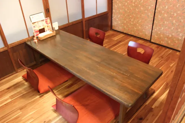 Sun and Moon Cafe & Bar