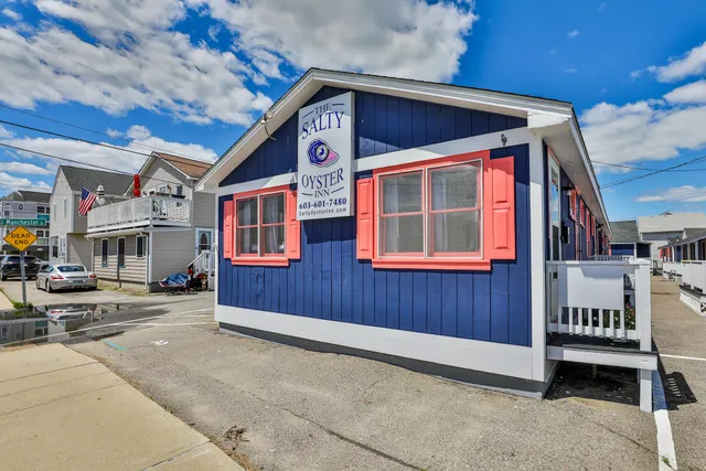 The Salty Oyster Inn