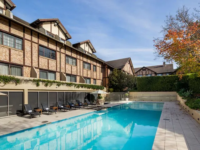 Peppers The Hills Lodge