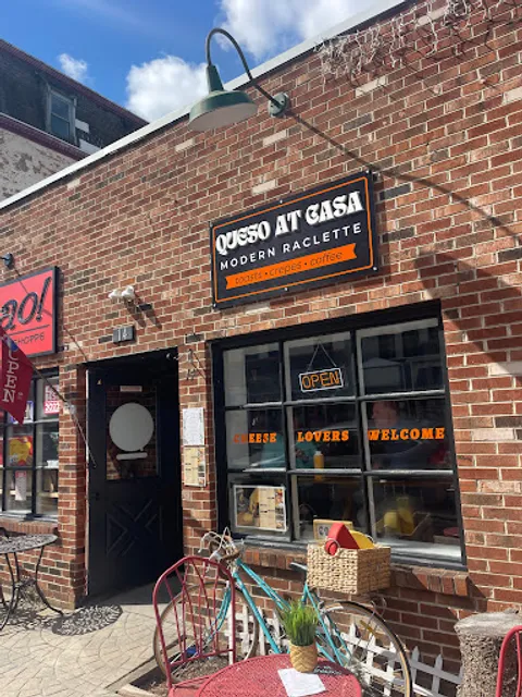 Queso at Casa