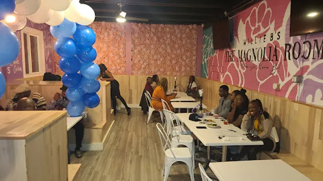 Willie B's Kitchen & Lounge