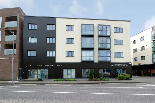 University Hall - UCC Summer Beds