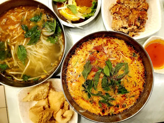 鴻公公越南河粉專賣店