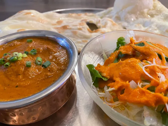 QUEEN RESTAURANT & BAR