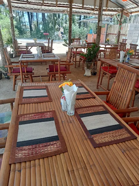 Frog Prince Italian-Thai Restaurant